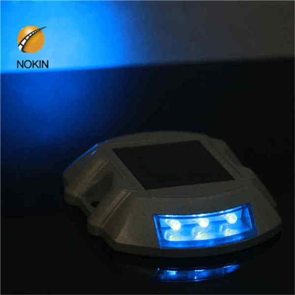 Raised Solar Road Marker Light With 40 Tons Compressive 
